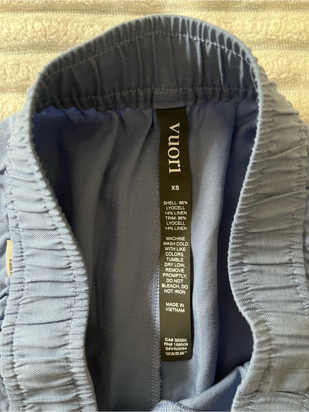 Vuori Blue Linen Blend Shorts - Picture 10 of 13